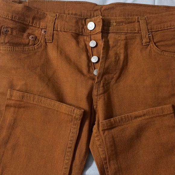 Chinos - Picture 3 of 7